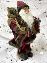 Lade das Bild in den Galerie-Viewer, Weihnachtsmann mit Jutesack, 45 cm hoch, Sehr Detailliert - Perfekte Dekoration