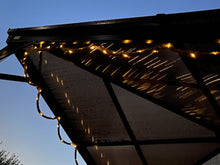 Lade das Bild in den Galerie-Viewer, LED Hanfseil 10m mit Solarzelle, 100 LEDs, warmweiß 3000K, 6-8h Leuchtdauer, Schutzart IP44, Ein/Aus/Blinken-Schalter